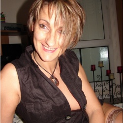 20130804-milf-feleseg-szexfotok-198..jpg
