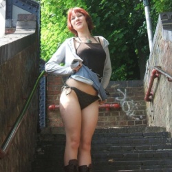 Zoom in 20240712-Amatőr-szexképek-Daisy81 (1).jpg