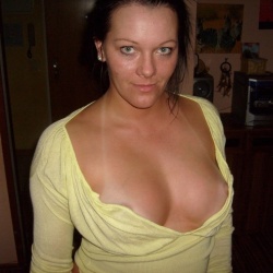 20240912-Amatőr-szexképek-Claudia-MILF (52).jpg