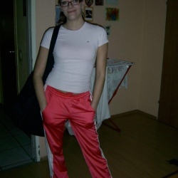 20240912-Amatőr-szexképek-Claudia-MILF (53).jpg