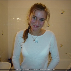20190308-Amatőr szexképek-Adrienne (29).jpg