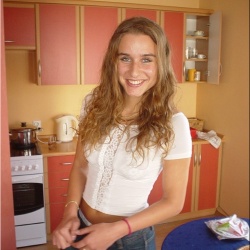 20190308-Amatőr szexképek-Adrienne (51).jpg