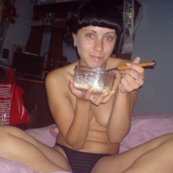 20251102-Amatőr-szex-tini-terhes-Lisa (14).jpg