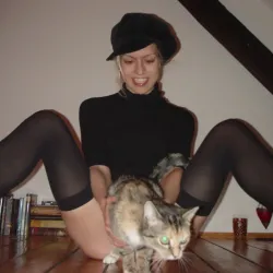 20260412-Amatőr szexképek-Abigel (8).webp