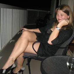 20260527-Amatőr szexképek-Eva (10).webp