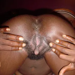 20260817-Amatőr szexképek-Ebony (21).webp