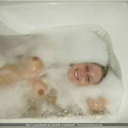 20121104-feleseg-milf-porno-129.JPG