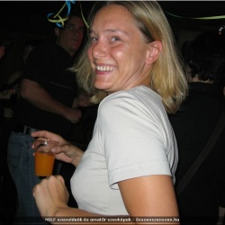 20120826-feleseg-milf-porno-130.jpg