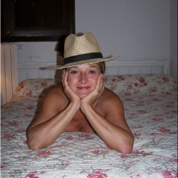 20120708-feleseg-milf-porno-122.JPG